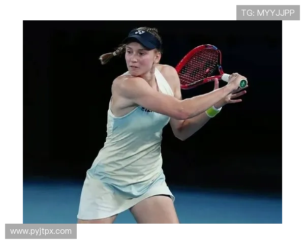 首局破发莱巴金娜领先萨巴伦卡